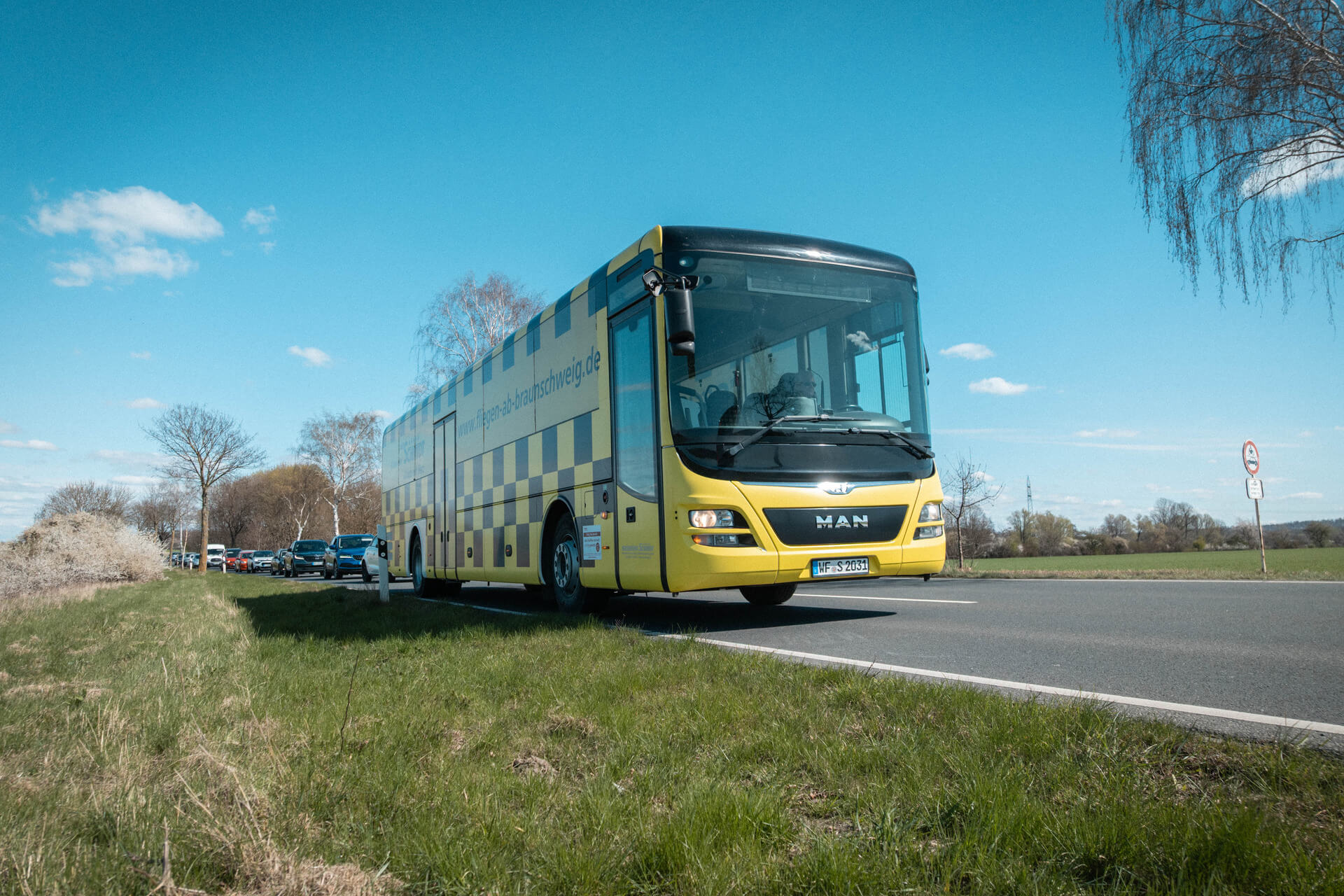 Transferbus Fliegen ab Braunschweig