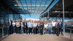 Ein Teil des Teams bei DER SCHMIDT GRUPPE am SchmidtTerminal