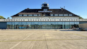 Neuer Flughafenterminal Flughafen Braunschweig / Wolfsburg